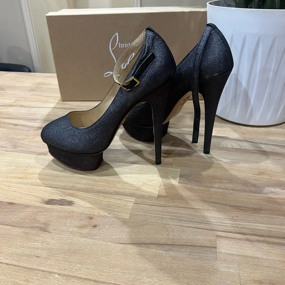 Charlotte Olympia Black Platform Heels - Picture 9 of 10